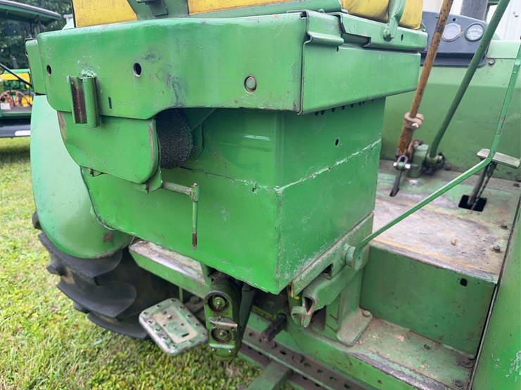 1959-john-deere-830-image-48