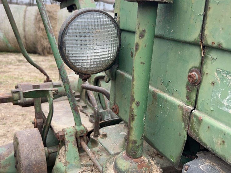 john-deere-model-b-image-25