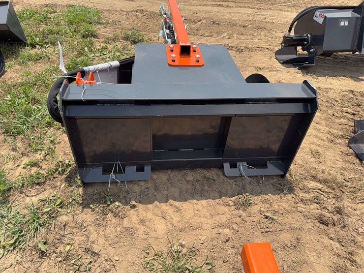 wolverine-skid-steer-trencher-image-3