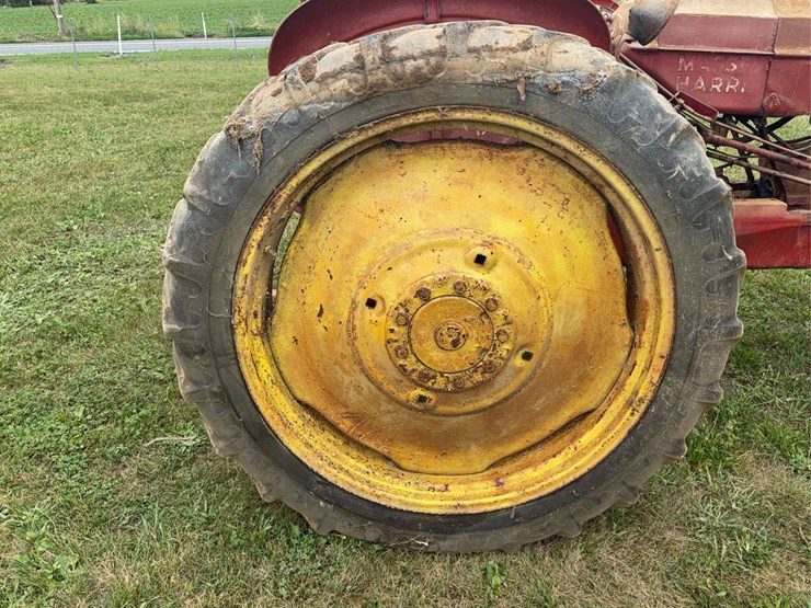 massey-ferguson-30-image-29