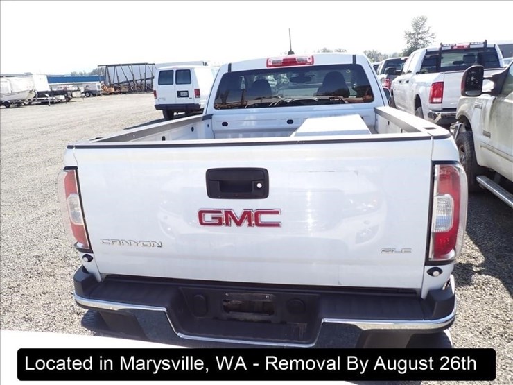 2016-gmc-canyon-image-13