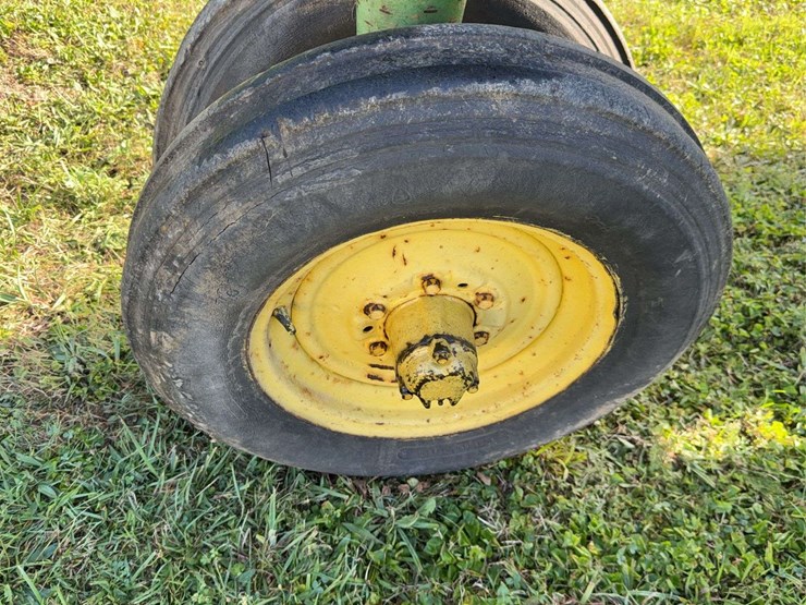 john-deere-model-a-image-13