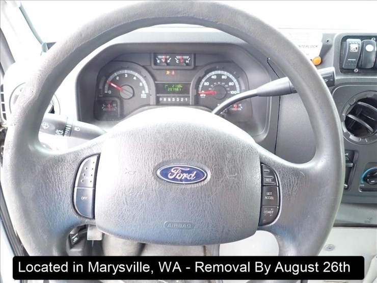 2015-ford-e450-image-3
