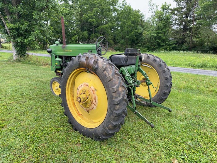 1955-john-deere-40-image-3