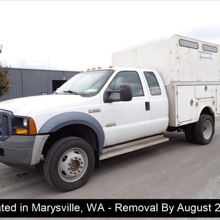 2006 FORD F550