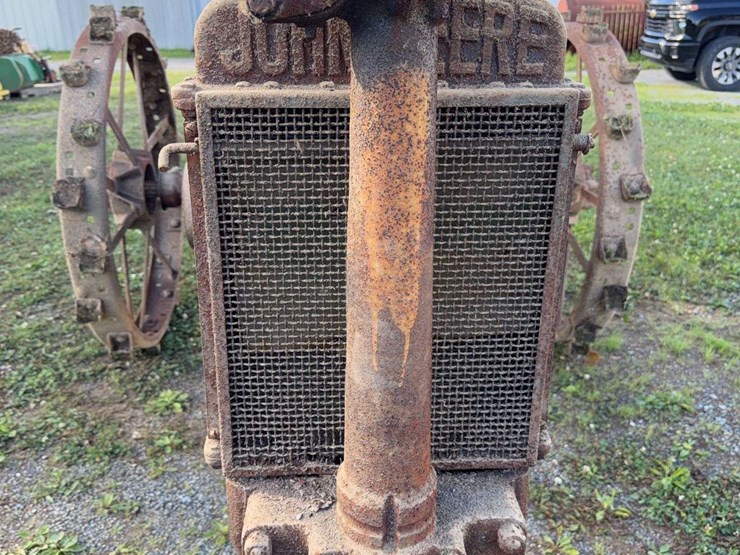 john-deere-model-b-image-9