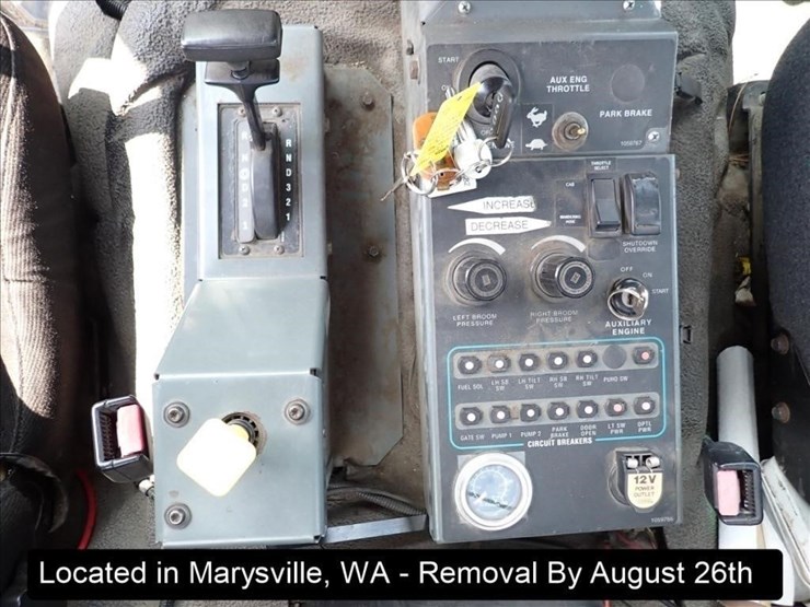 2002-sterling-sc8000-image-12