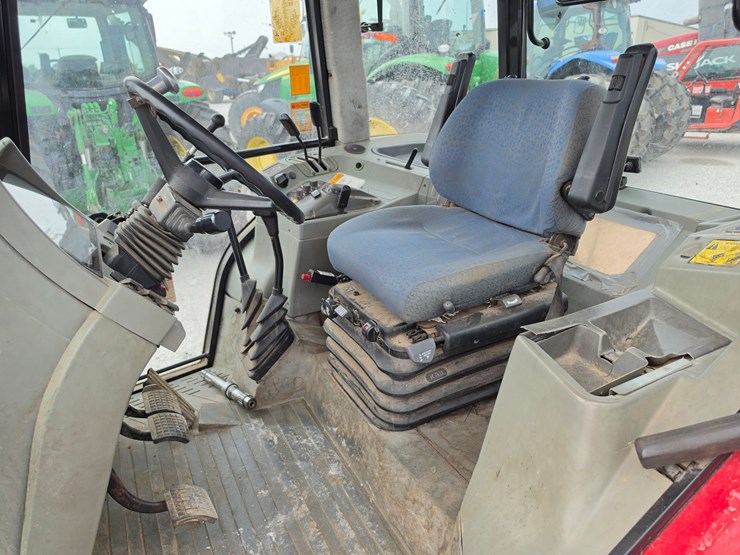 1996-massey-ferguson-6180-image-9