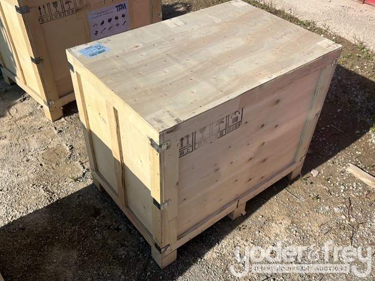 unused-tpm-5-pcs-bucket-teeth-w/bolts-and-nuts,-8"-bucket,-24"-bucket,-32"-bucket,-ripper,-rake,-quick-hitch,-8"-dia.-auger,-12"-dia.-auger-rod,-grabber-in-wooden-box-to-suit-0.8-1.4-ton-mini-excavators-image-4
