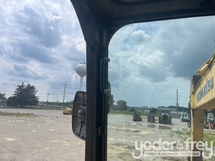 2019-komatsu-pc490-lc-11-image-31