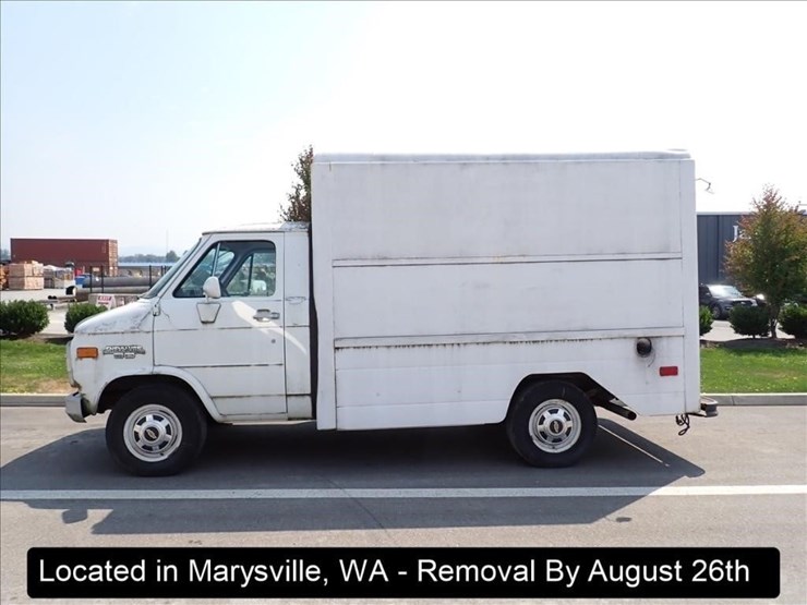 1992-chevrolet-30-image-4