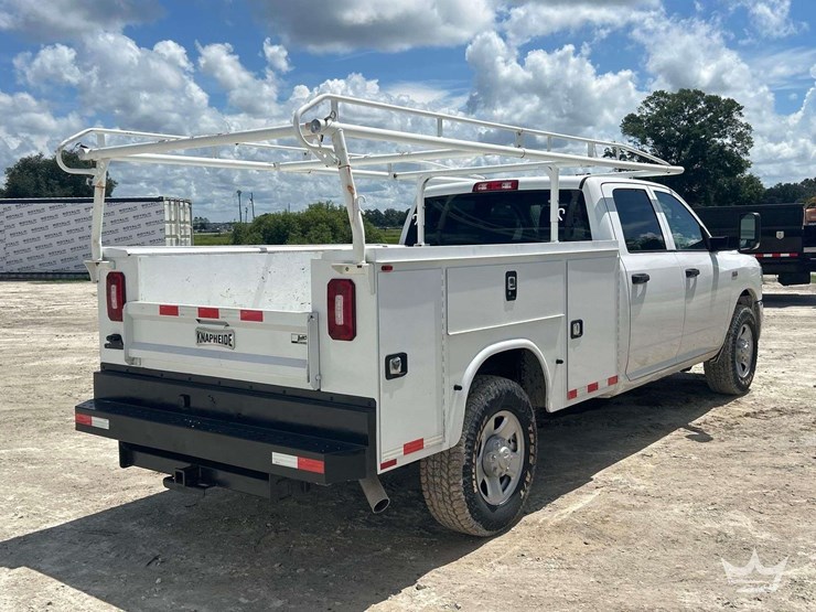 2019-dodge-2500-image-3