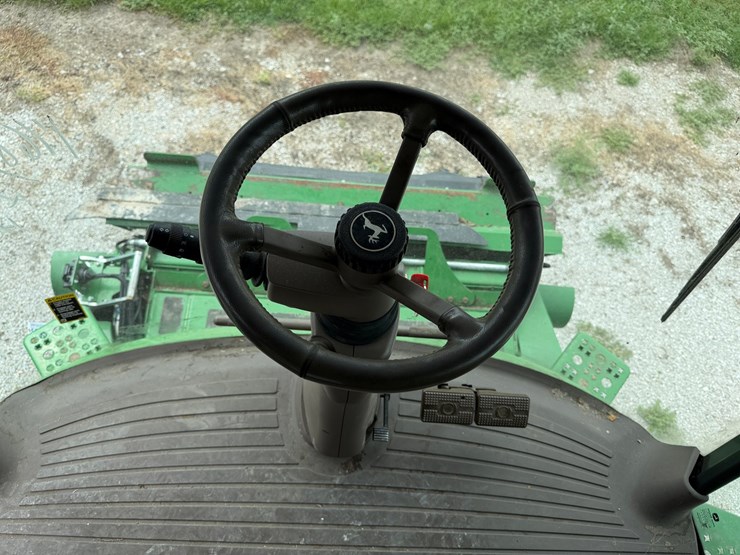 2019-john-deere-s770-image-13
