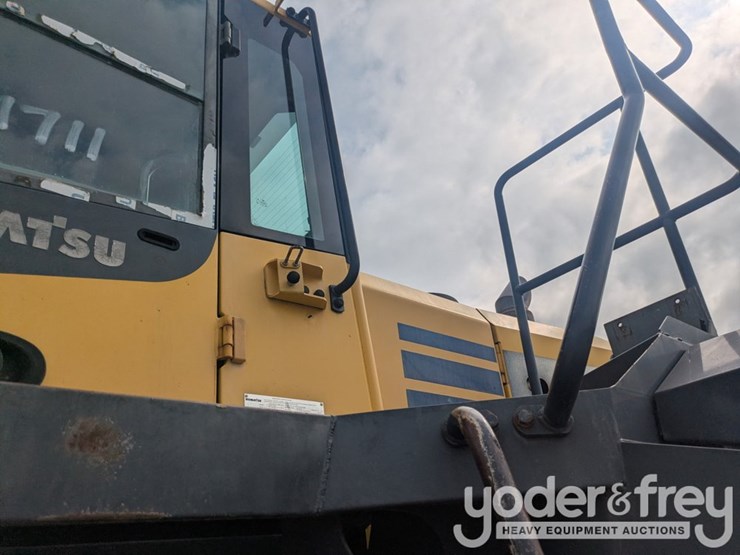 2015-komatsu-wa500-7-image-14