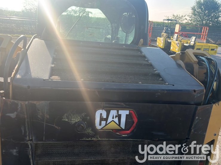 2021-caterpillar-236d3-image-20