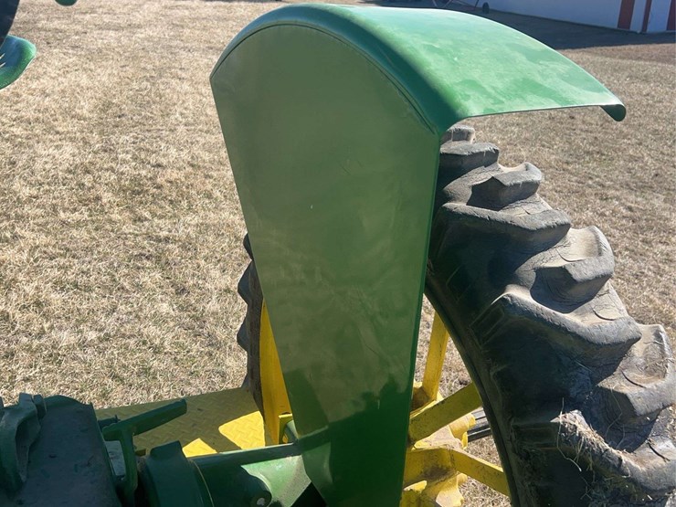 john-deere-model-b-image-55