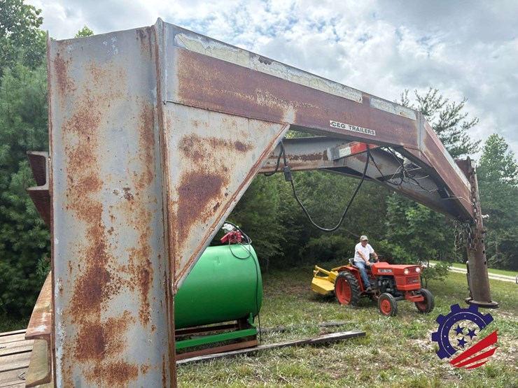 t/a-25’-gooseneck-trailer-image-35