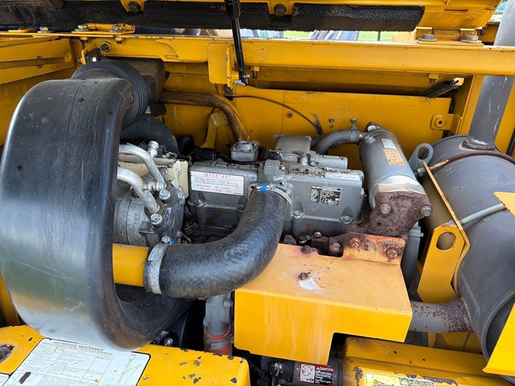 deere-85g-image-15
