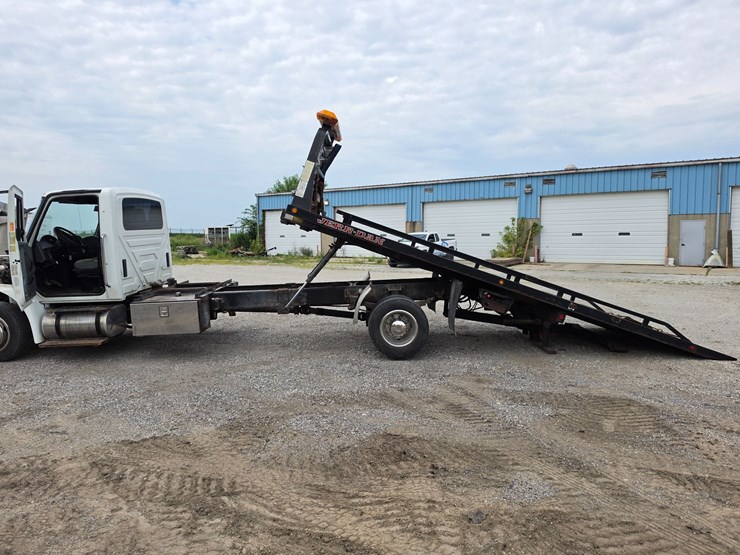 2002-international-durastar-4300-image-31