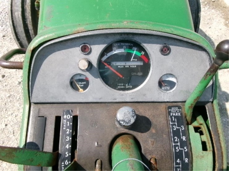 1968-john-deere-3020-image-17