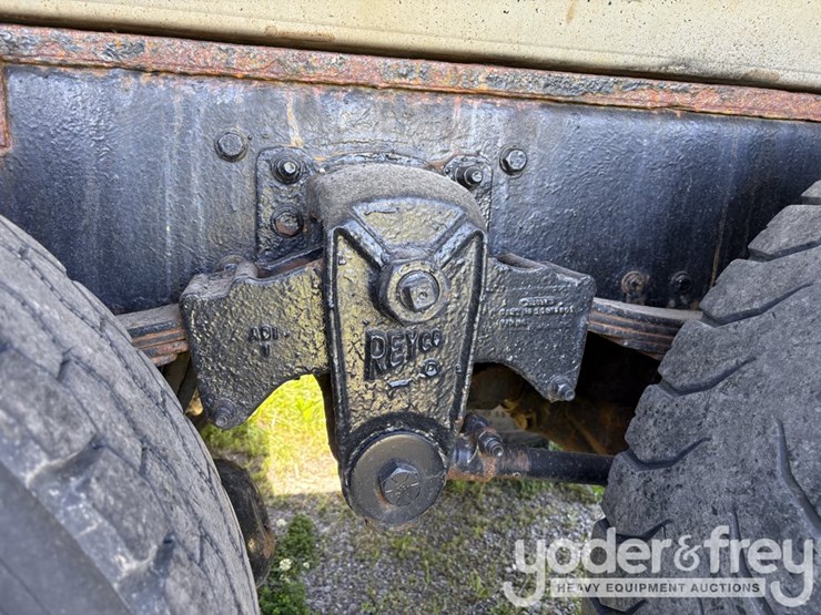 2012-kenworth-t400-image-30