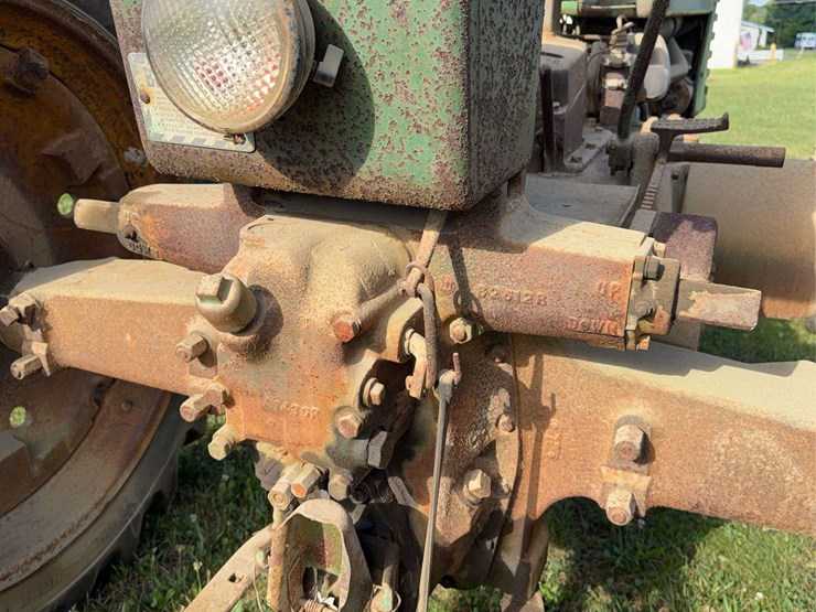john-deere-model-b-image-33