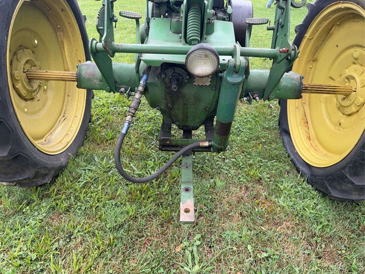 john-deere-h-image-30