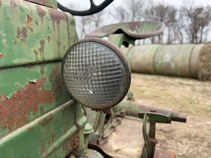 john-deere-model-b-image-44