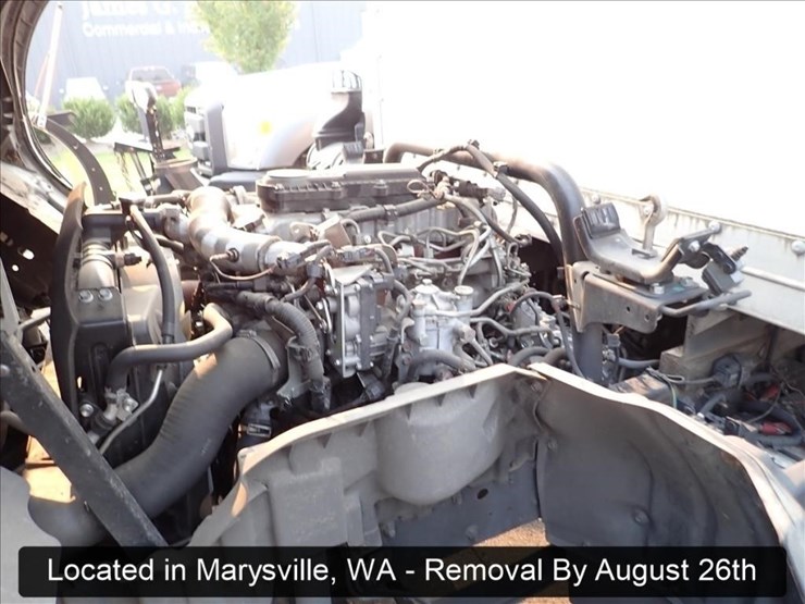 2019-hino-155-image-9