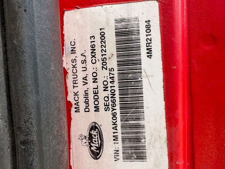 2006-mack-cxn613-t/a-truck-tractor-image-61