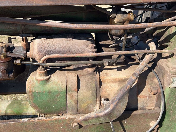 john-deere-model-b-image-45
