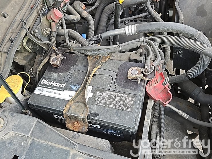 2014-ford-f350-sd-image-27