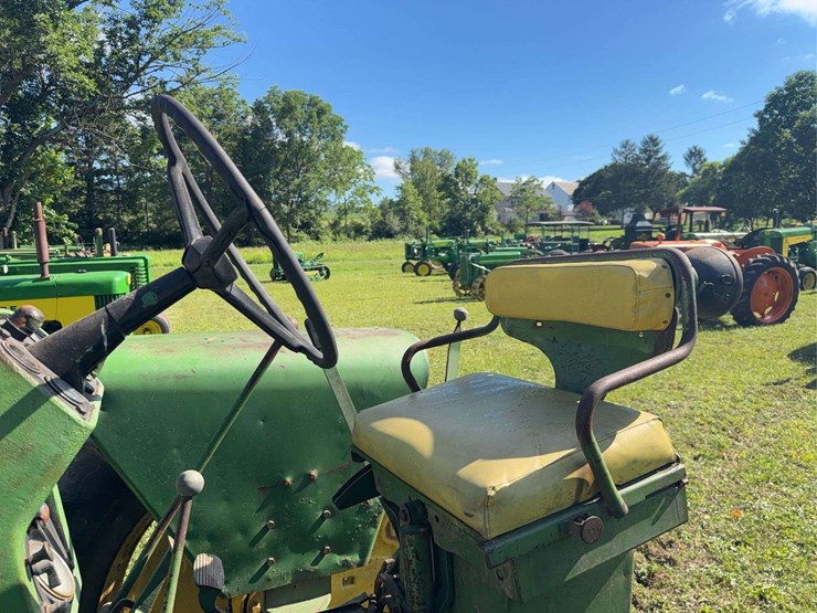 john-deere-630-image-30