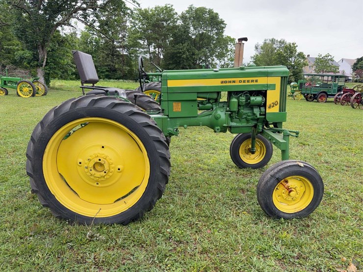 1957-john-deere-420-image-6