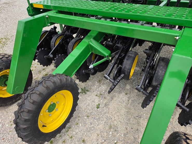 1996-john-deere-750-image-9