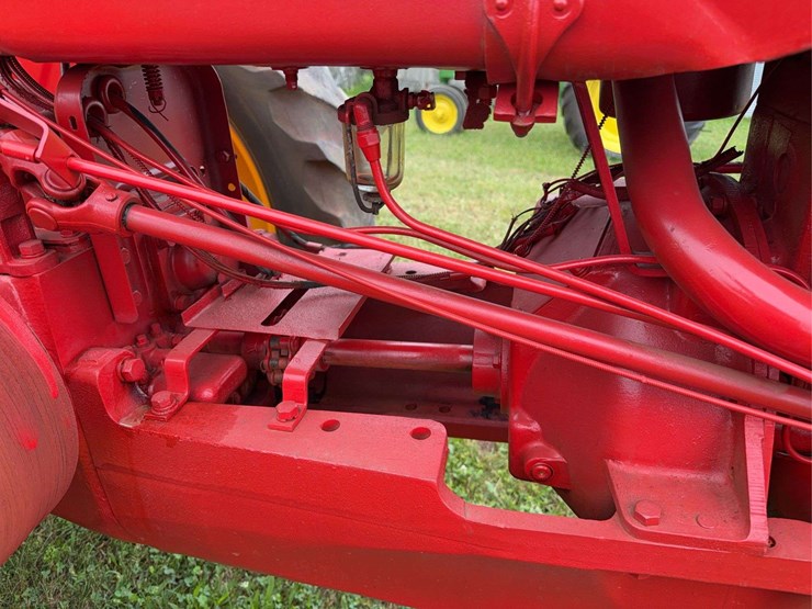 massey-ferguson-44-image-21
