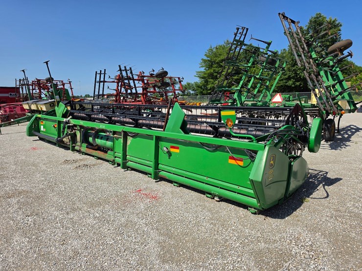2005-john-deere-630f-image-10