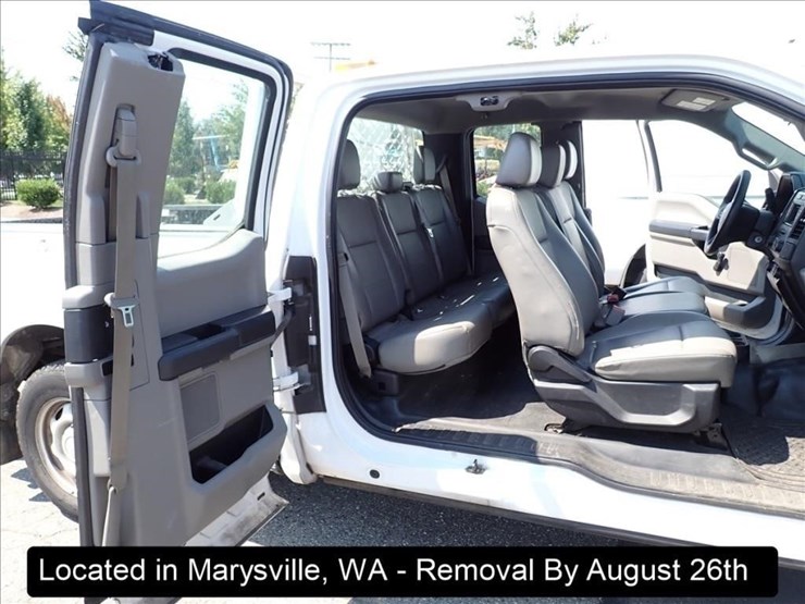 2015-ford-f150-xl-image-7