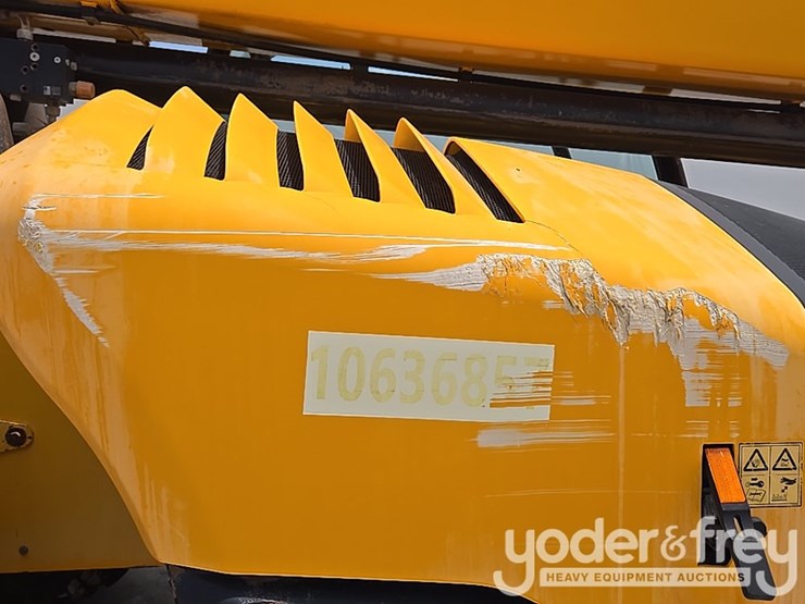 2017-jcb-510-56-image-45