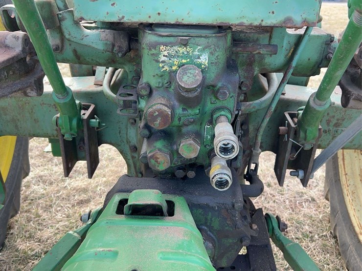 john-deere-50-image-37