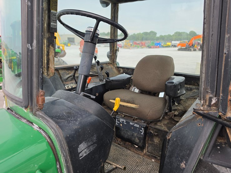 1981-john-deere-4440-image-13