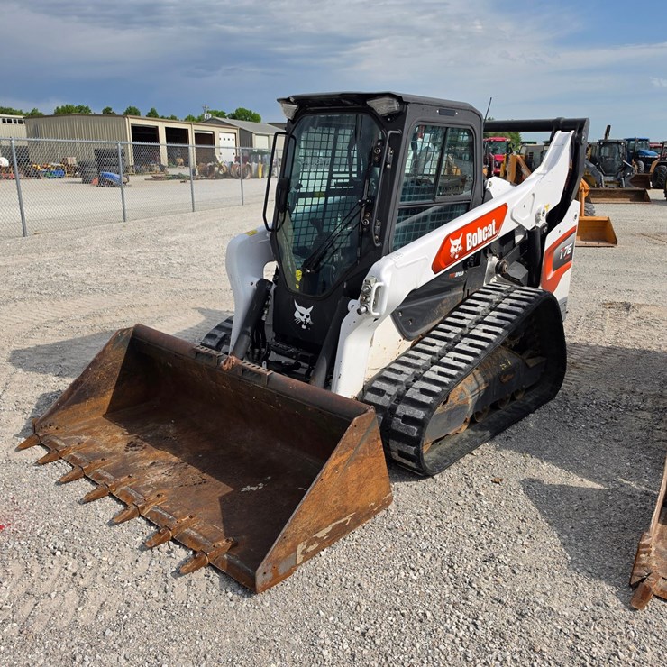 2021 BOBCAT T76