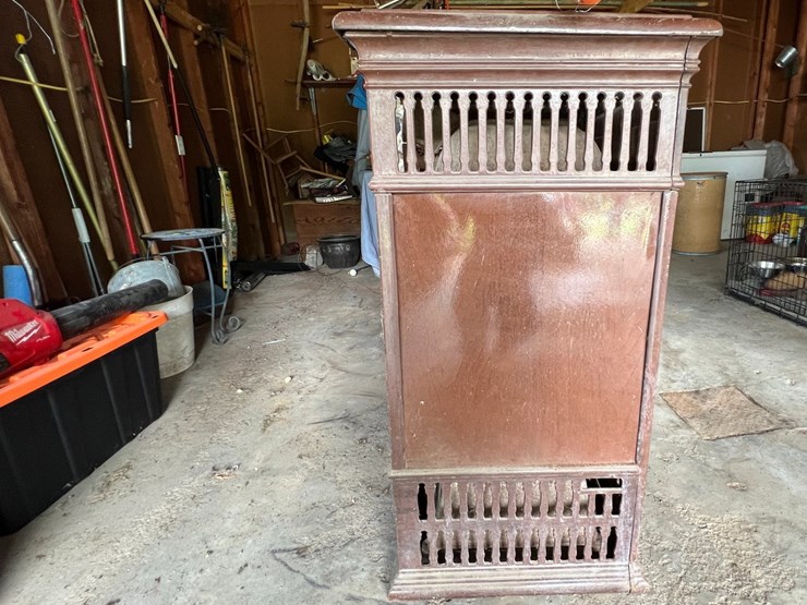 #9958-•-wood-stove-image-2