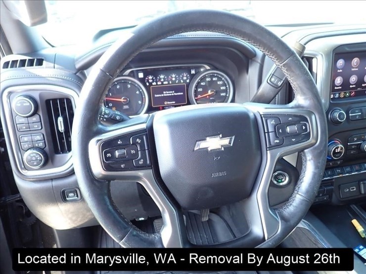 2020-chevrolet-3500-image-11