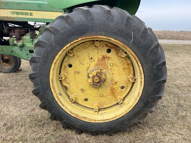 john-deere-720-image-57