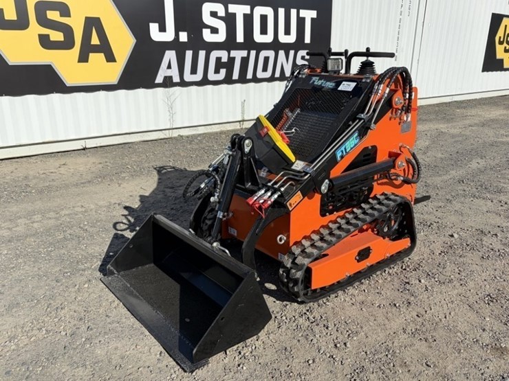 2026-future-ft36c-mini-compact-track-loader-image-1