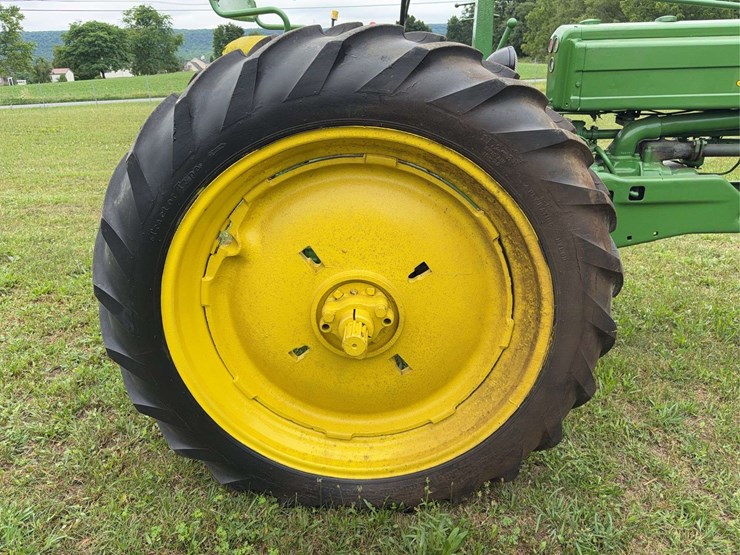 john-deere-model-b-image-29
