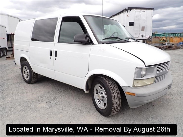 2004-chevrolet-astro-image-10