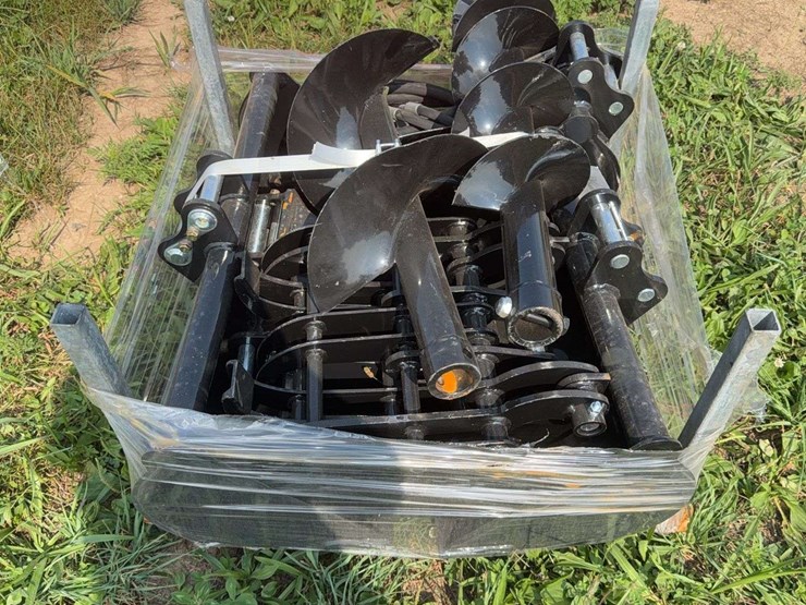 mini-skid-steer-attachment-set-image-2