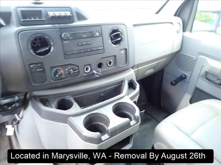 2017-ford-e450-image-8